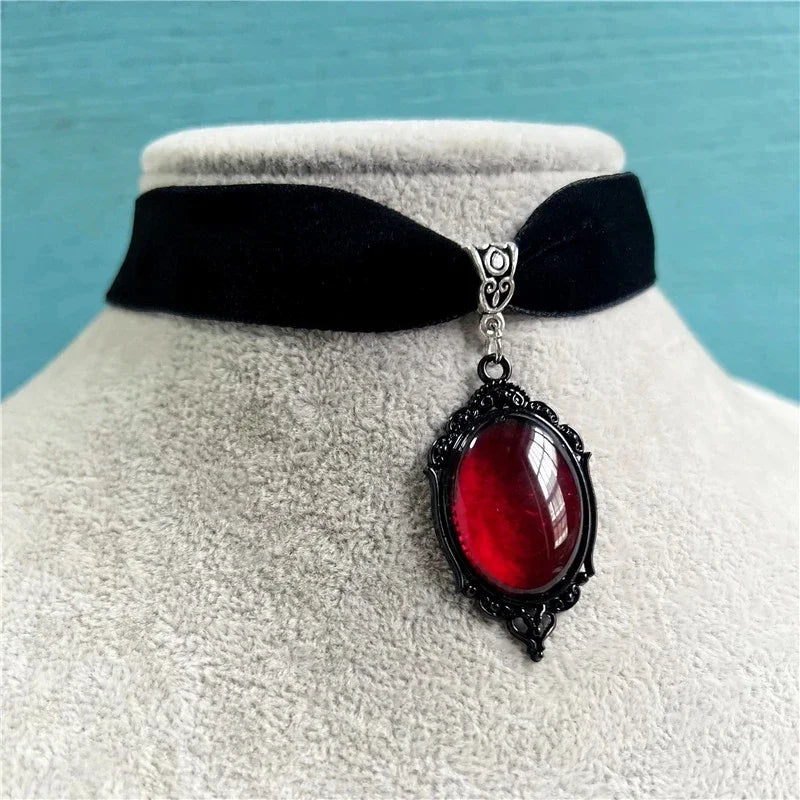 Gothic Vampire Pendant Choker