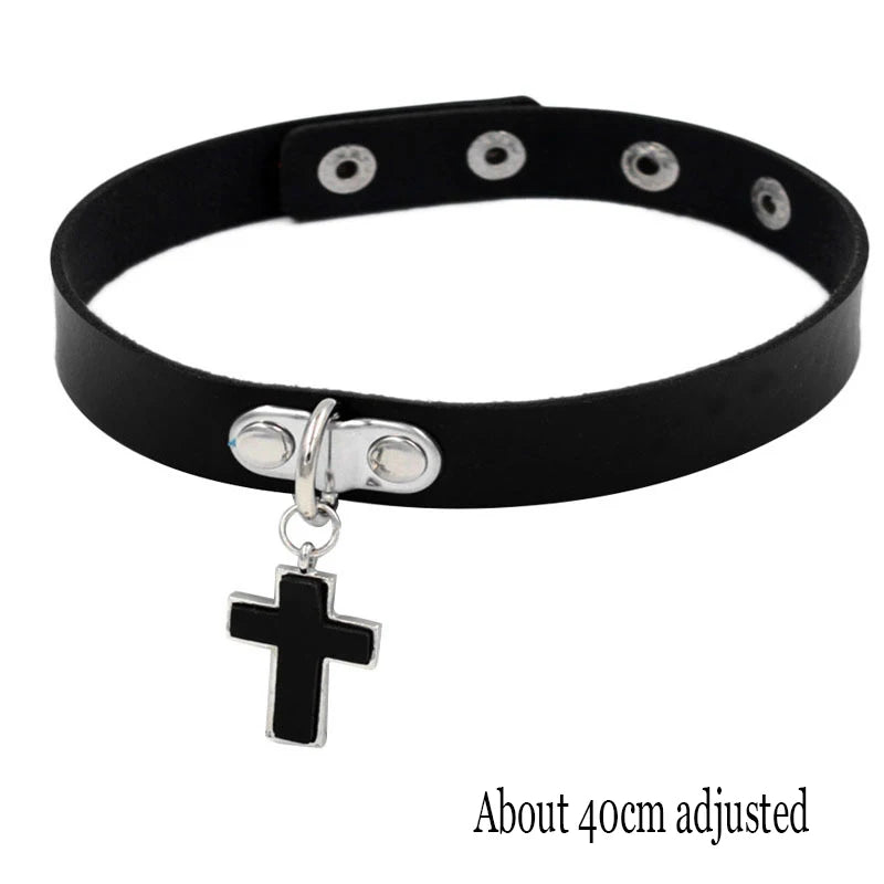 Midnight Rivet Choker Gothic Femme Jewelry