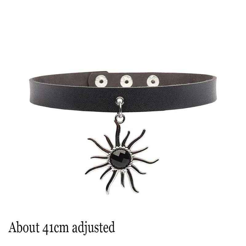 Midnight Rivet Choker Gothic Femme Jewelry